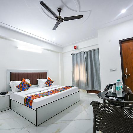 Fabhotel The Yashobhumi Near Yashobhoomi Convention Centre Delhi  Dış mekan fotoğraf