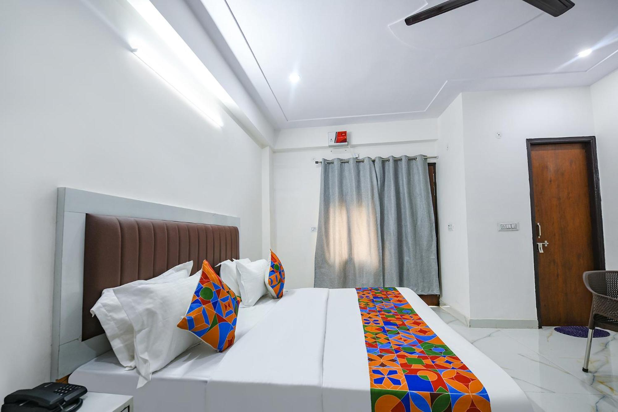 Fabhotel The Yashobhumi Near Yashobhoomi Convention Centre Delhi  Dış mekan fotoğraf